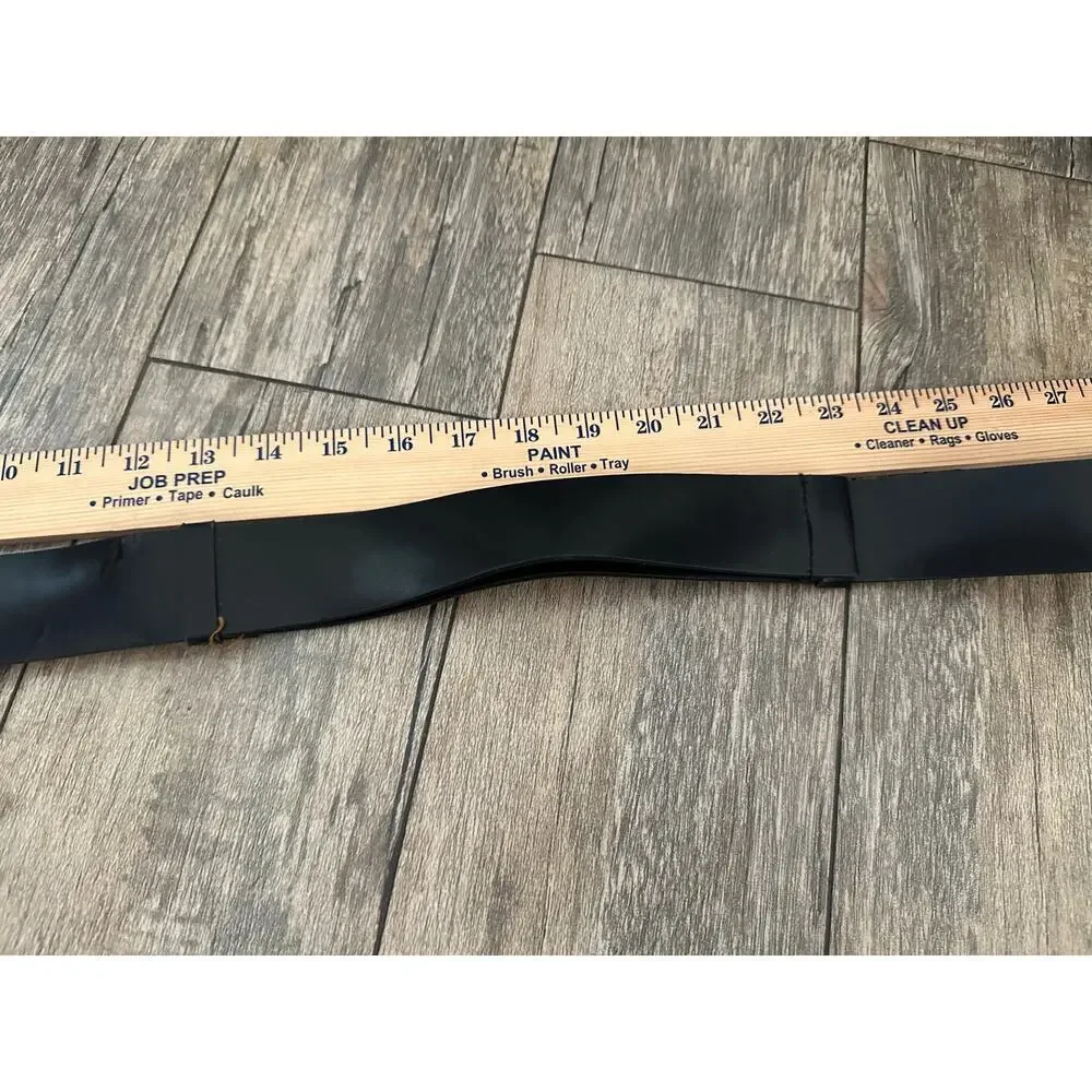 Chico’s Leather Aztec Design Hook Belt Black